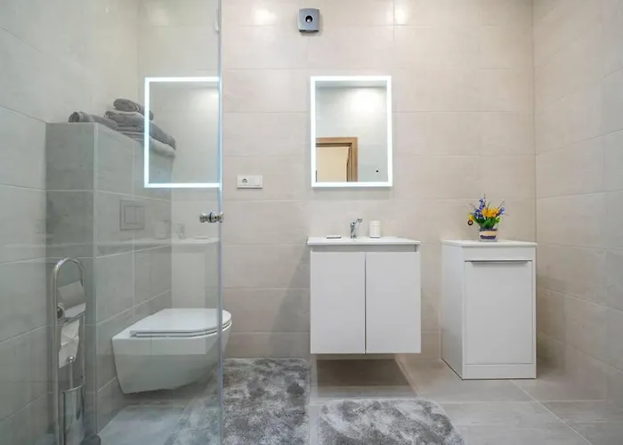 Homely Kreves By Polo Apartamento